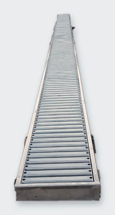 Calha inox com grelha de barras transversais